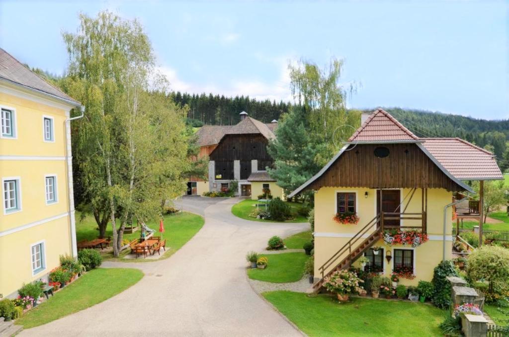 Staudachhof Apartman Althofen  Kültér fotó